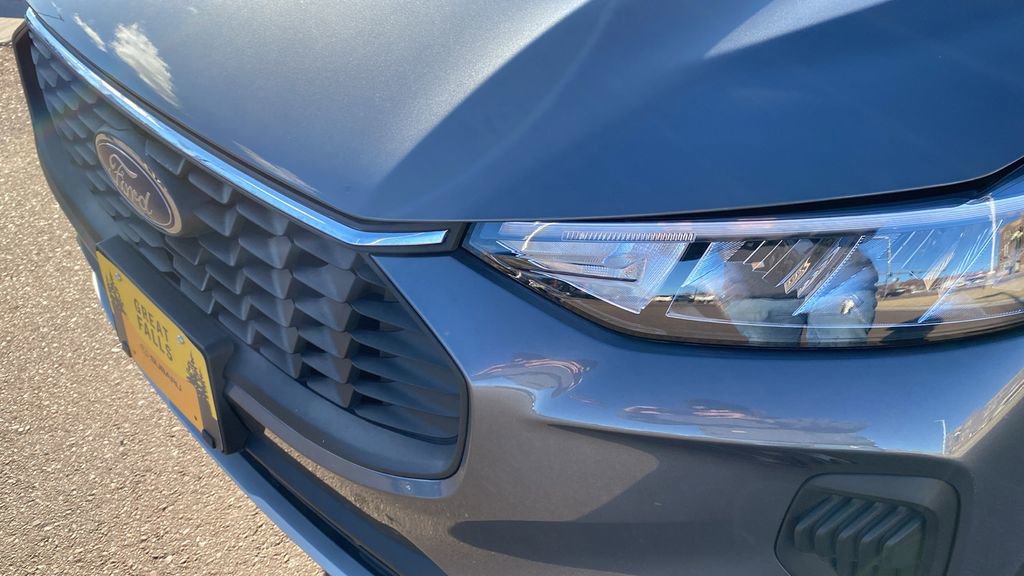 Used 2025 Ford Escape Active image 9