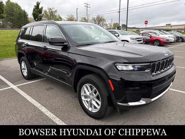 Used 2023 Jeep Grand Cherokee L Laredo AWD/4WD image 7