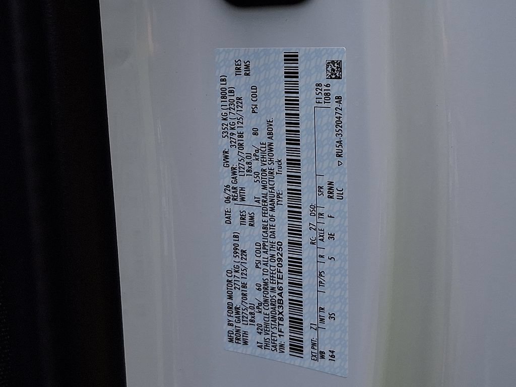 New 2026 Ford F350 XLT w/ FX4 Off-Road Package AWD/4WD image 18