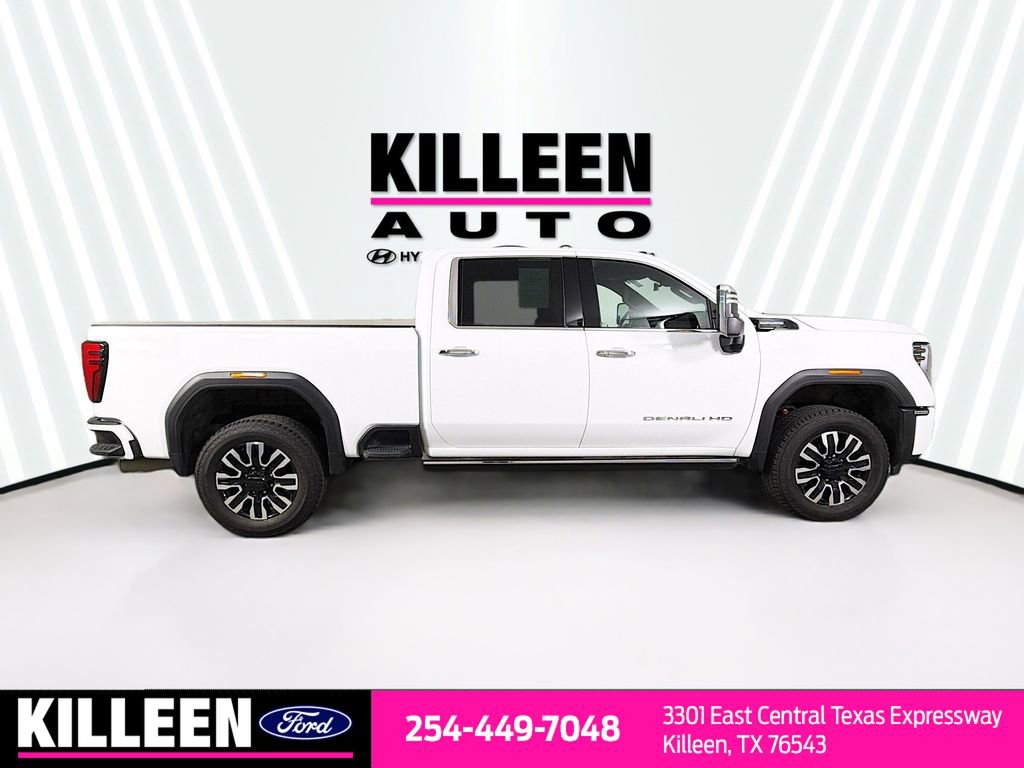 Used 2024 GMC Sierra 2500 Denali Ultimate image 9