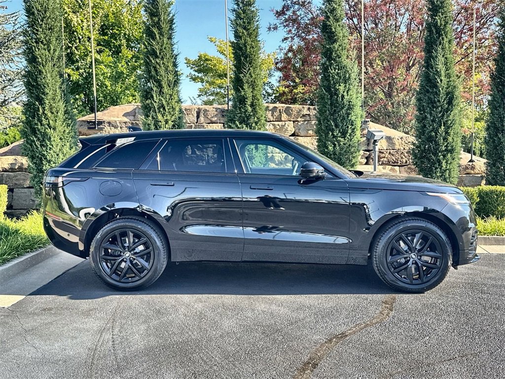 New 2026 Land Rover Range Rover Velar Dynamic SE image 6