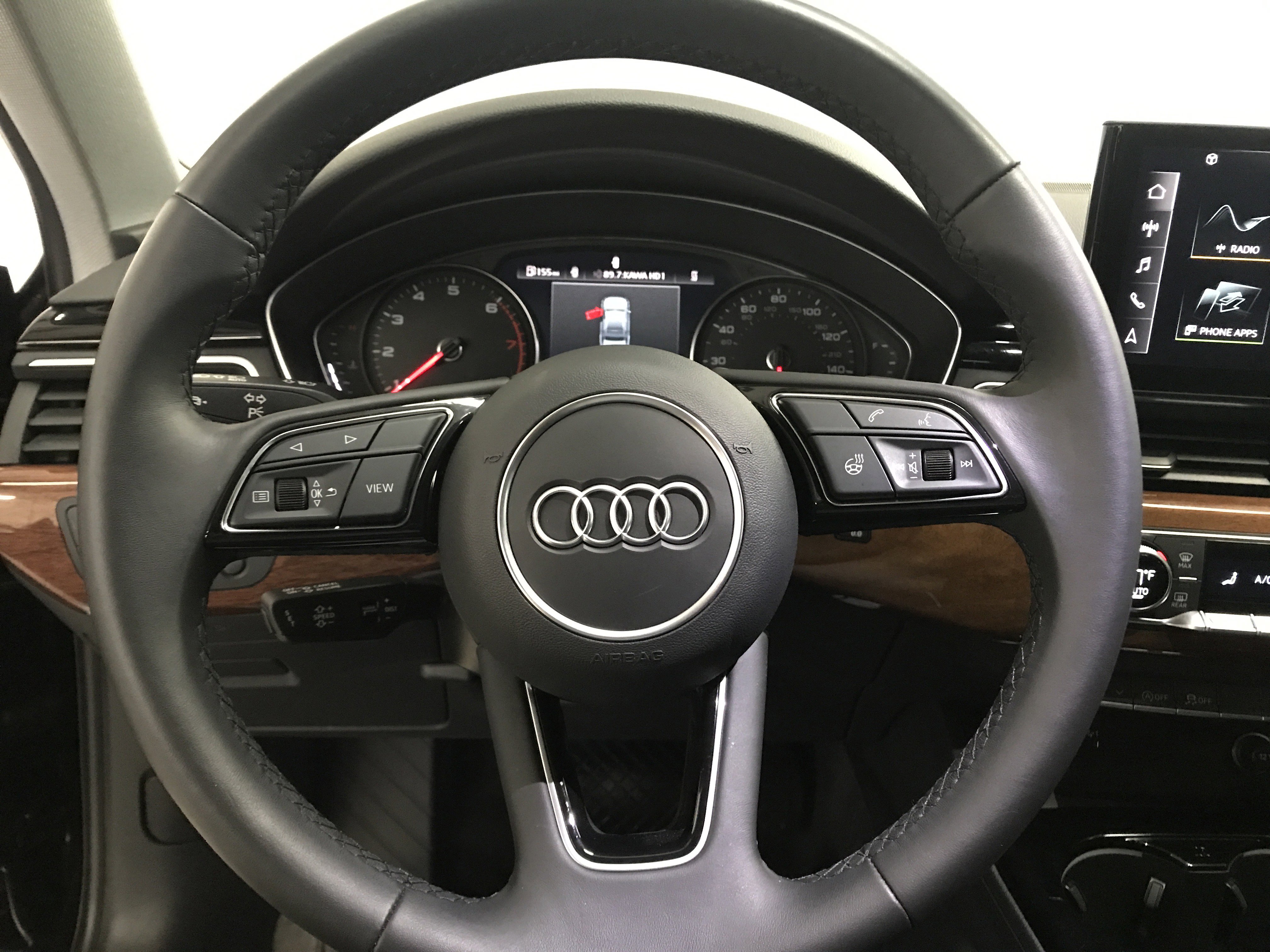 Used 2023 Audi A4 2.0T Premium w/ Convenience Package AWD/4WD image 15
