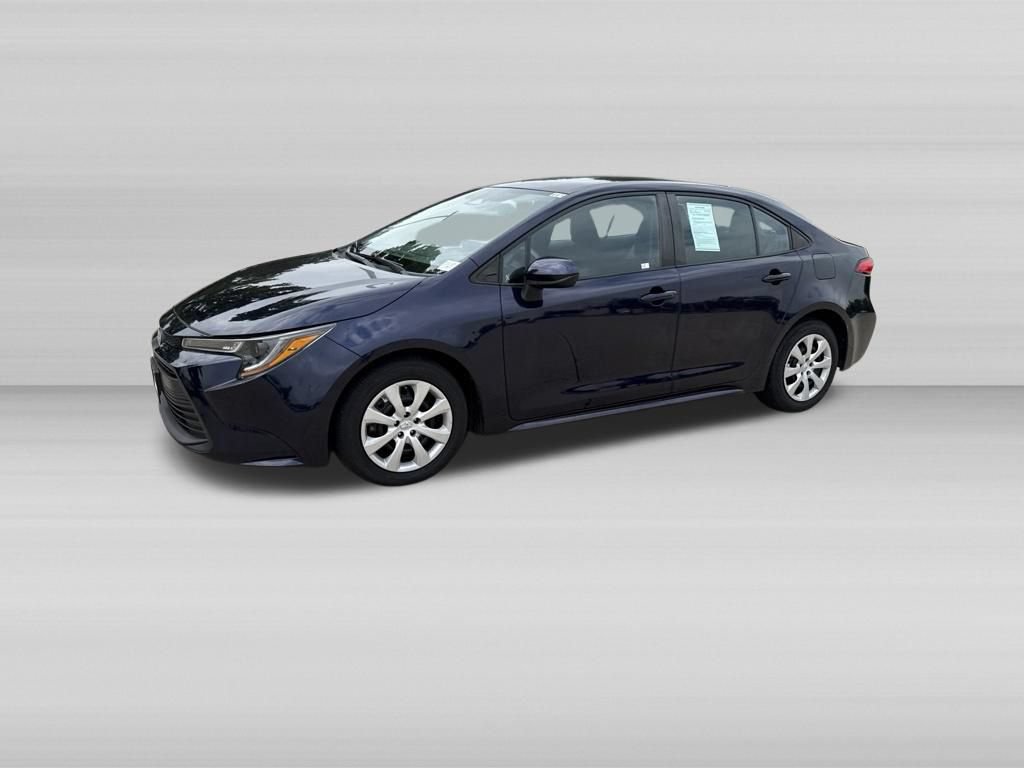 Used 2023 Toyota Corolla LE w/ Carpet Mat Package (TMS) FWD image 11
