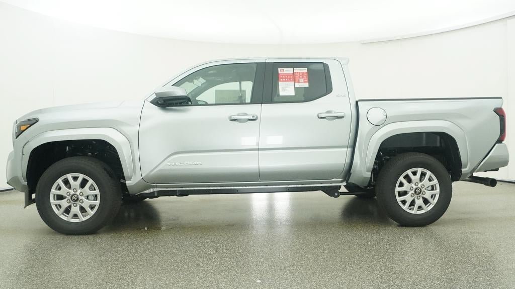 New 2026 Toyota Tacoma SR5 AWD/4WD image 19