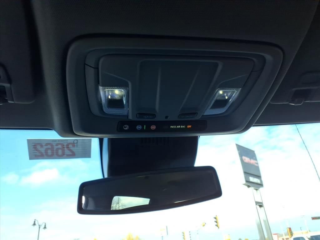 Used 2025 GMC Sierra 1500 SLT image 29