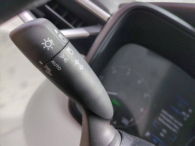 Certified 2025 Toyota Corolla LE w/ LE Premium Package FWD image 11