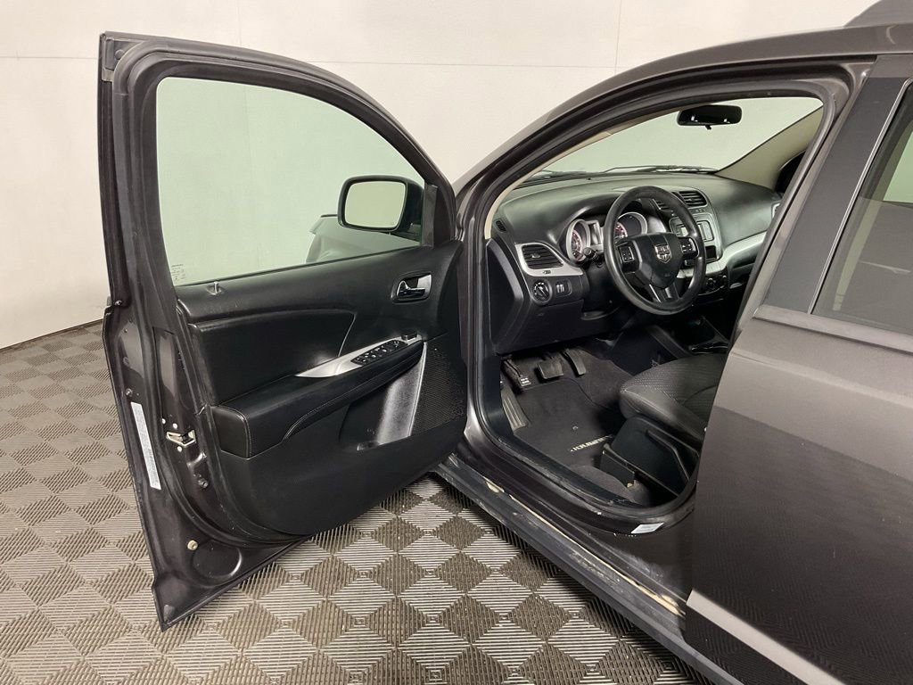 Used 2017 Dodge Journey SE FWD image 14