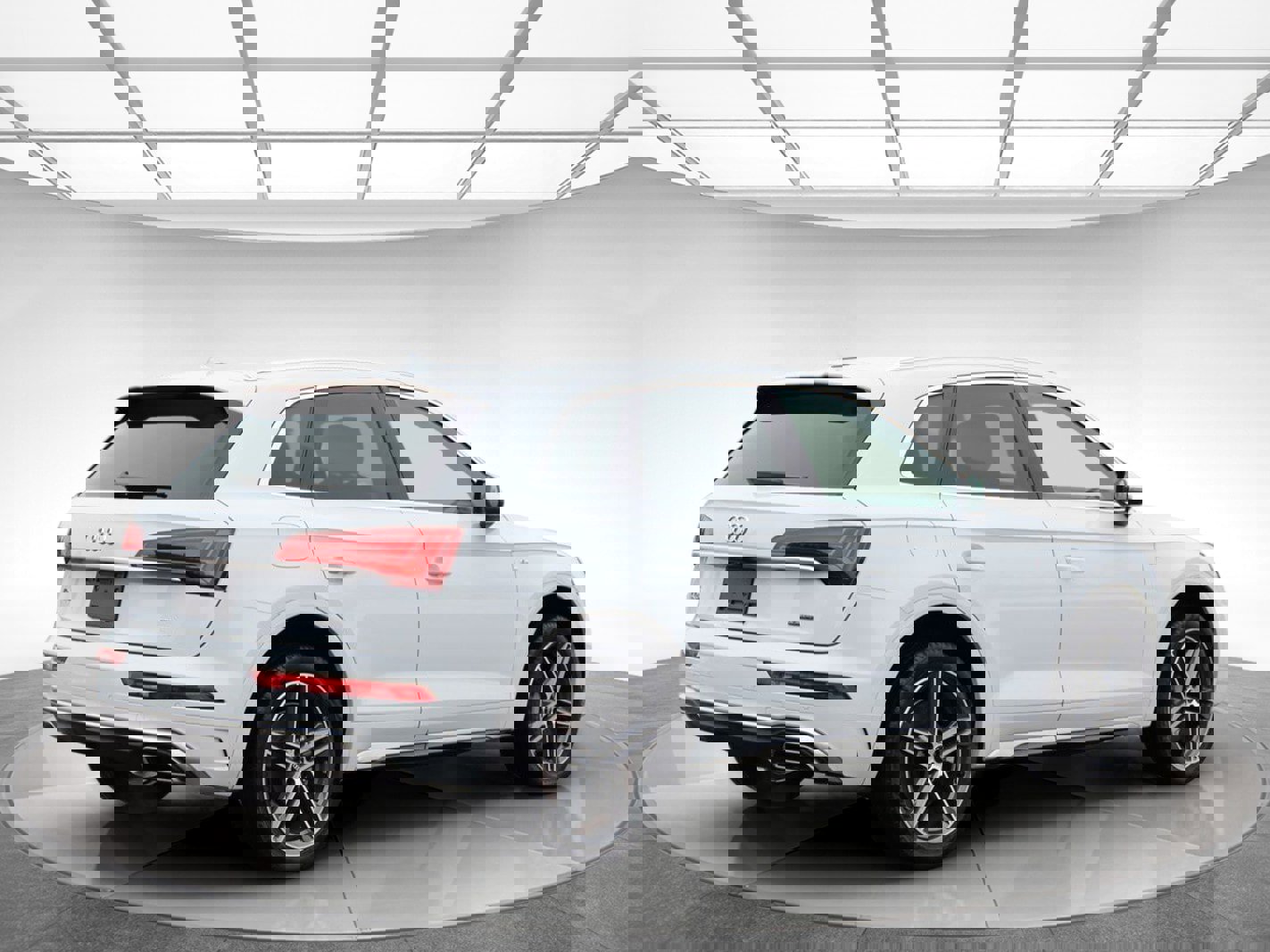 Used 2022 Audi Q5 e Premium w/ Convenience Package image 8