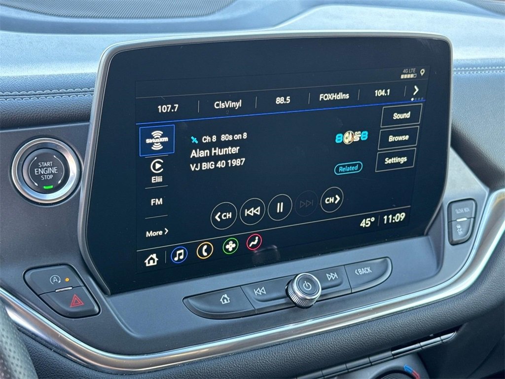 Used 2025 Chevrolet Blazer LT image 22