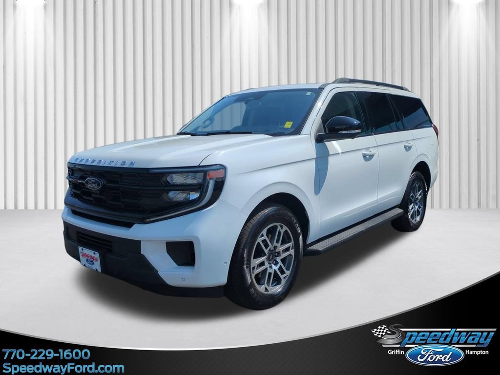 Used 2025 Ford Expedition Active RWD image 1