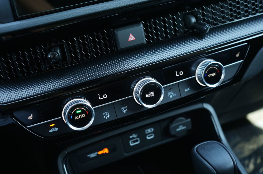 Used 2024 Honda CR-V EX-L image 25