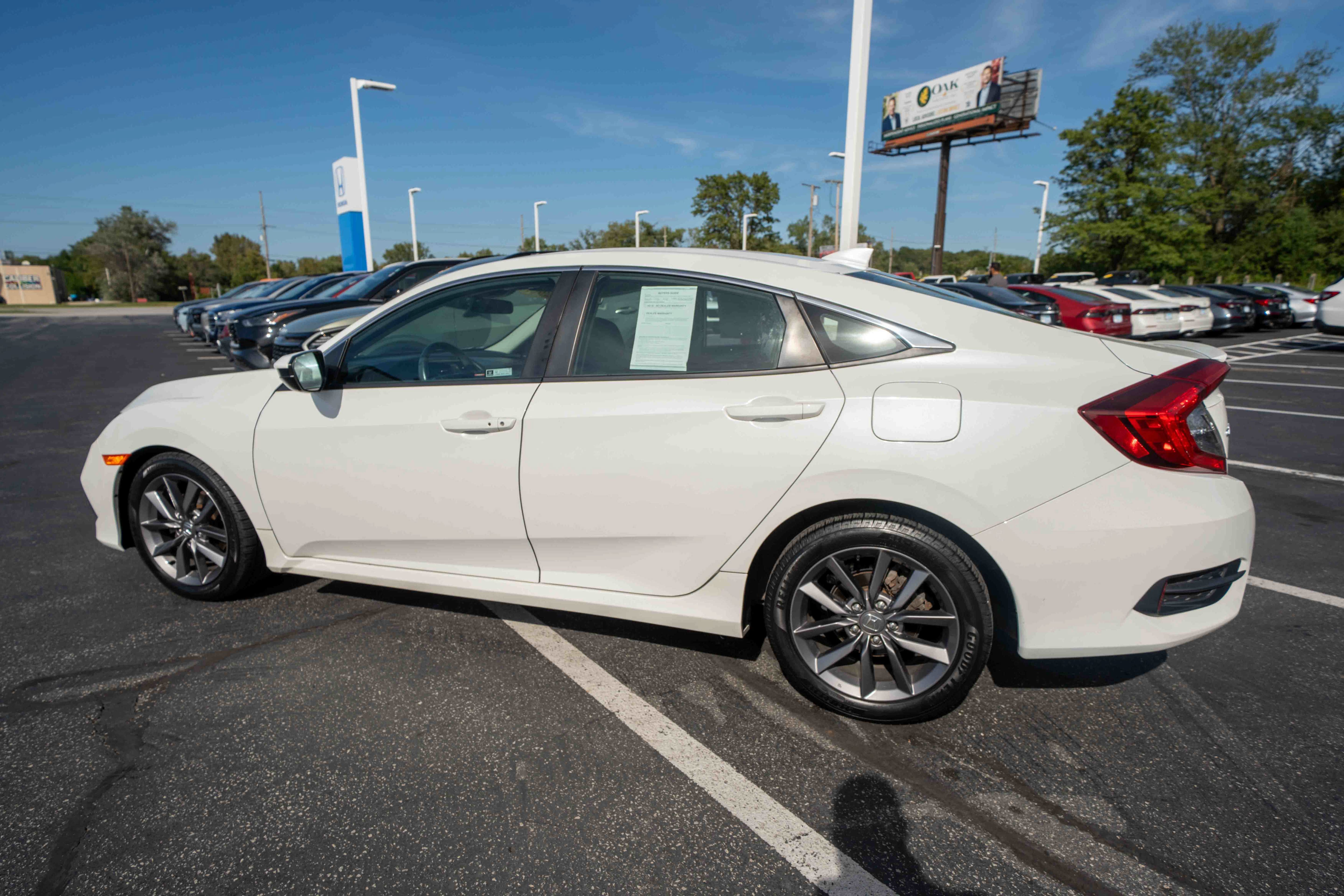 Certified 2021 Honda Civic EX image 4