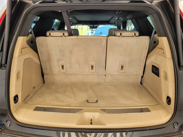 Used 2023 Cadillac Escalade Premium Luxury w/ Performance Package image 33