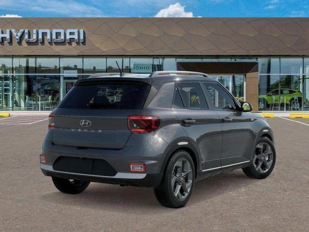 New 2026 Hyundai Venue SEL image 4