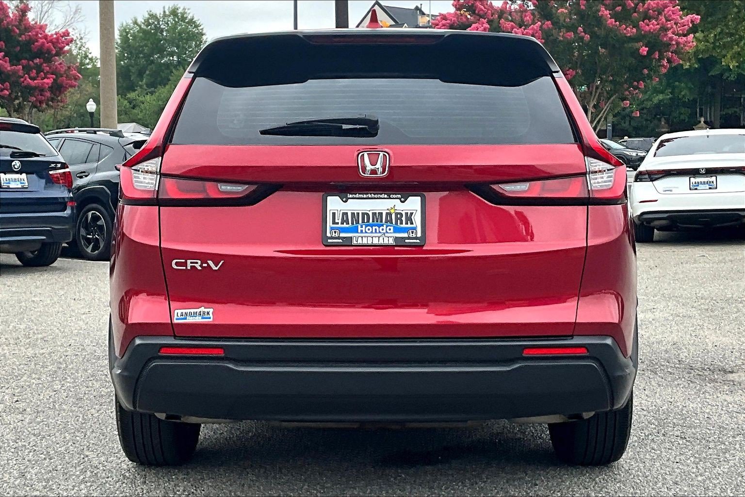Used 2023 Honda CR-V LX image 4