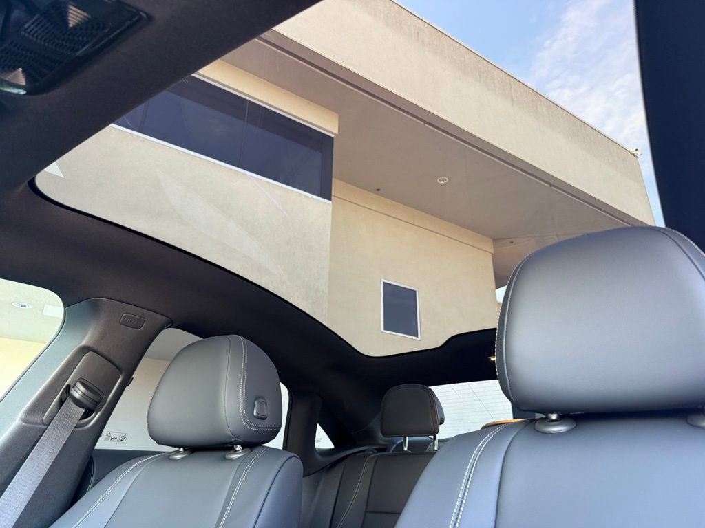 New 2026 Mercedes-Benz CLA 350 image 2