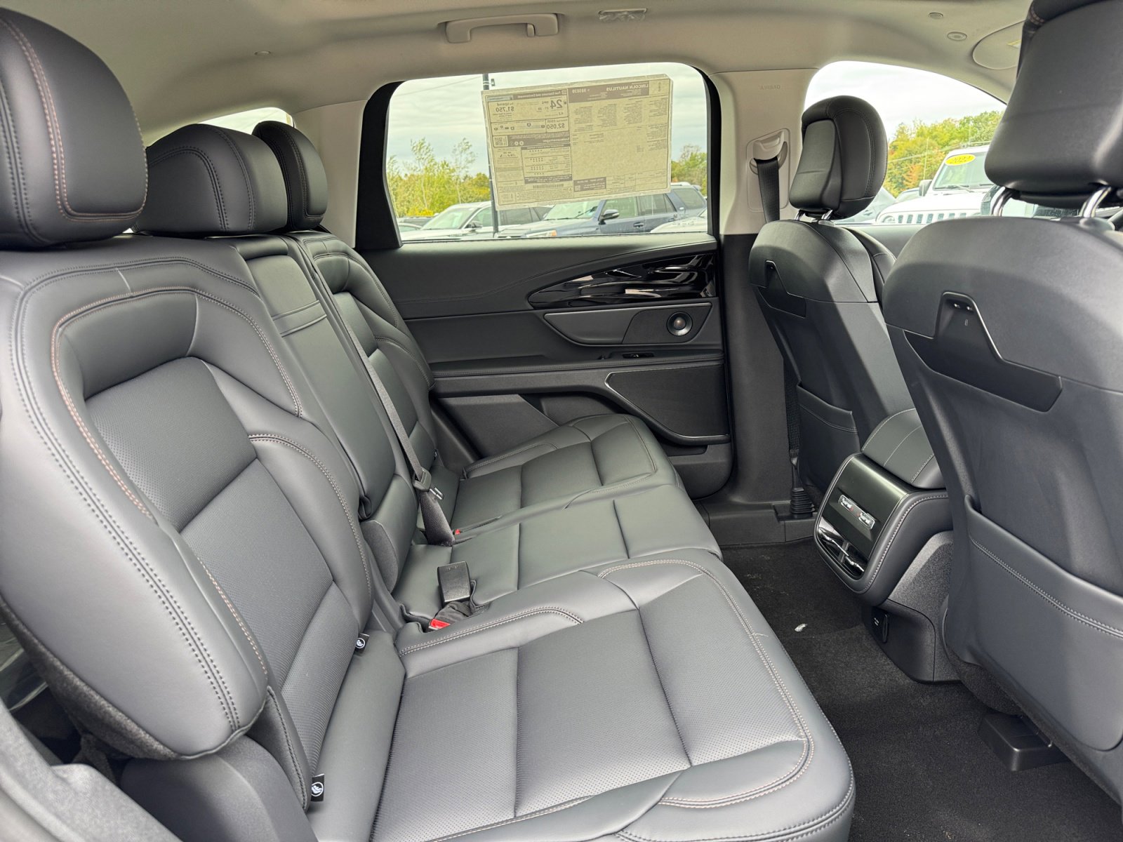 New 2026 Lincoln Nautilus Premier w/ Equipment Group 102A image 28