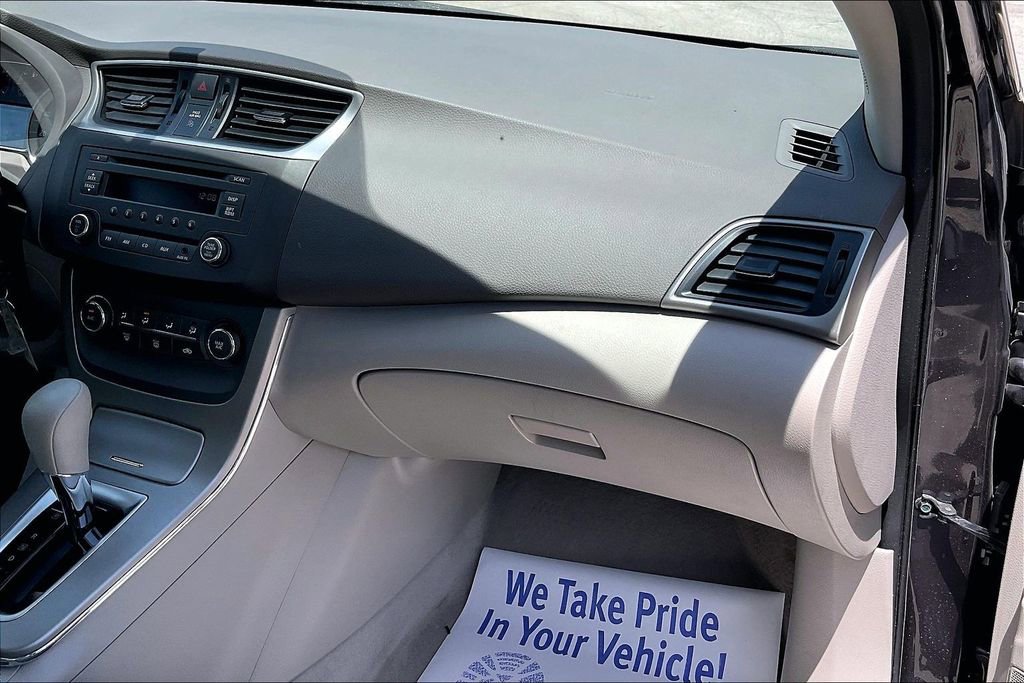 Used 2014 Nissan Sentra SV FWD image 16
