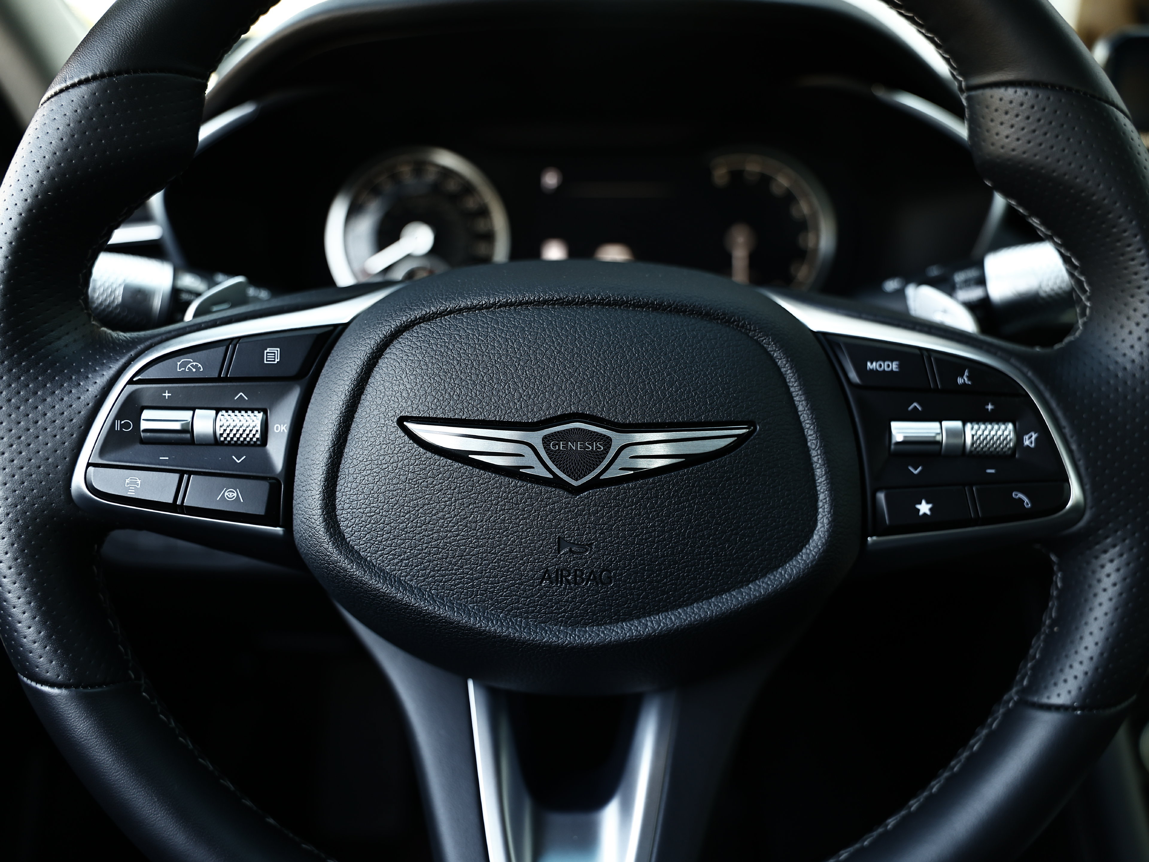 Used 2026 Genesis G70 2.5T AWD/4WD image 32