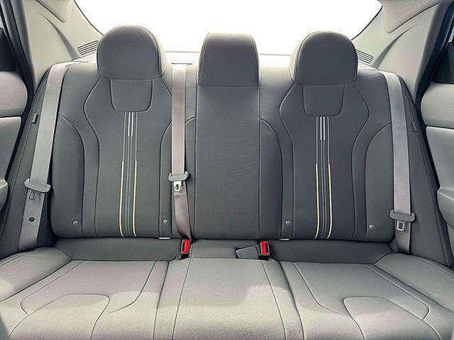 New 2026 Hyundai Elantra SEL FWD image 18