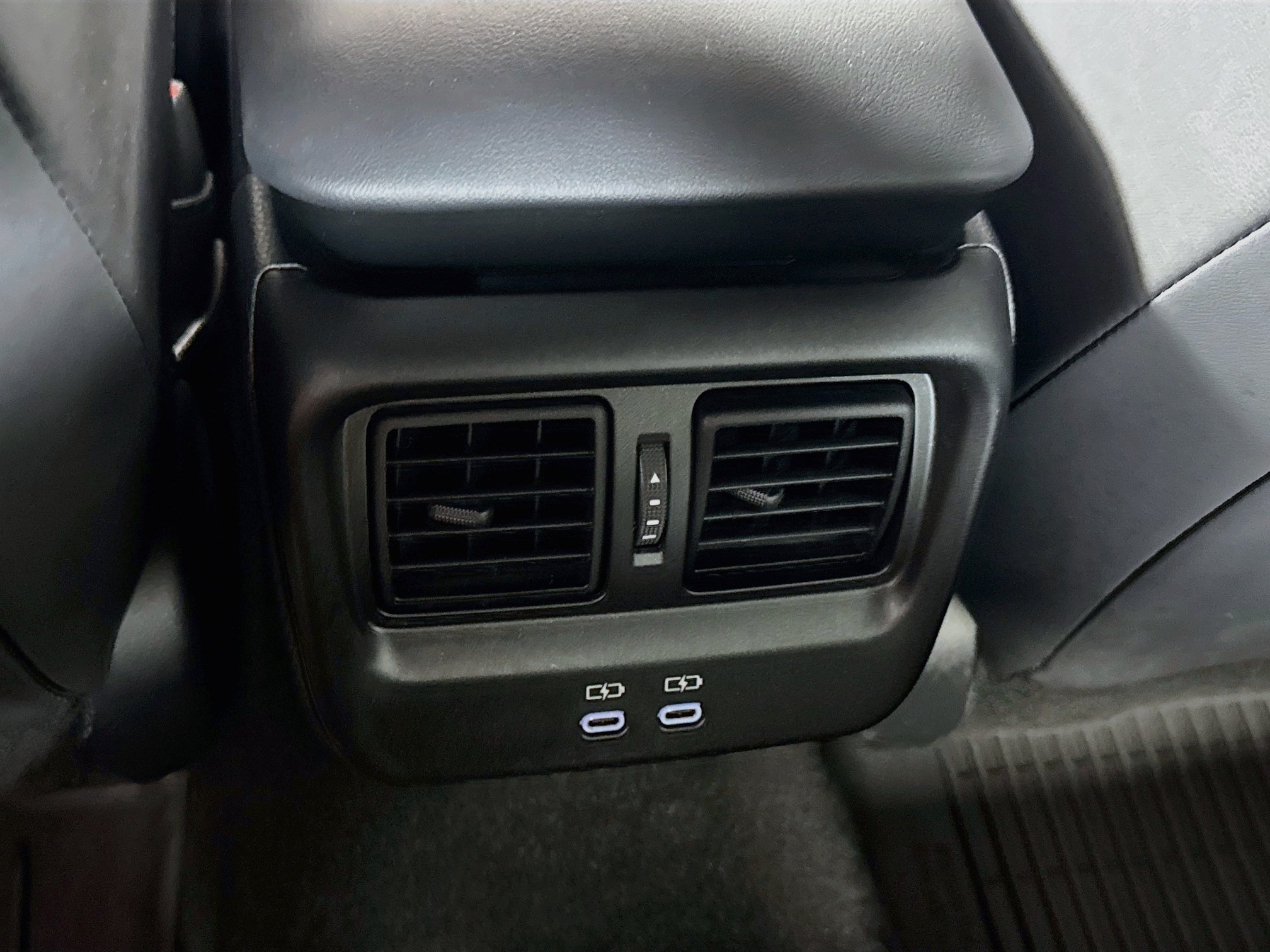 Certified 2023 Toyota Crown AWD/4WD image 23