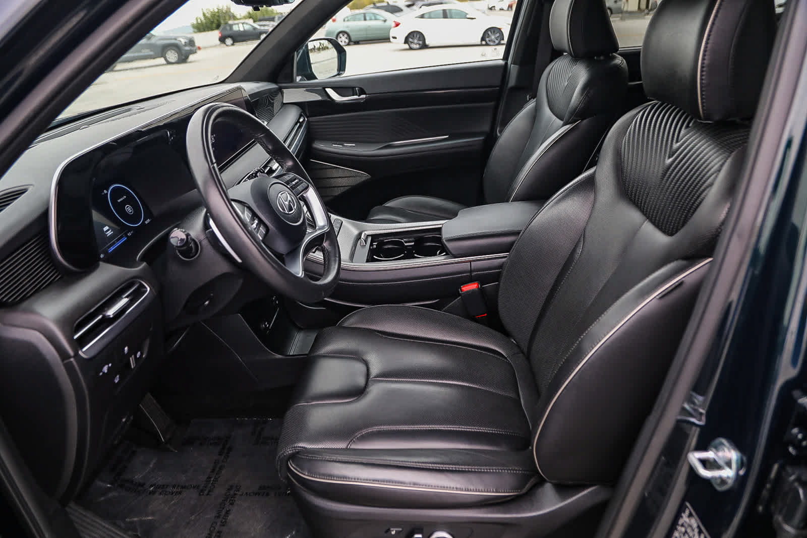 Used 2025 Hyundai Palisade Calligraphy FWD image 16