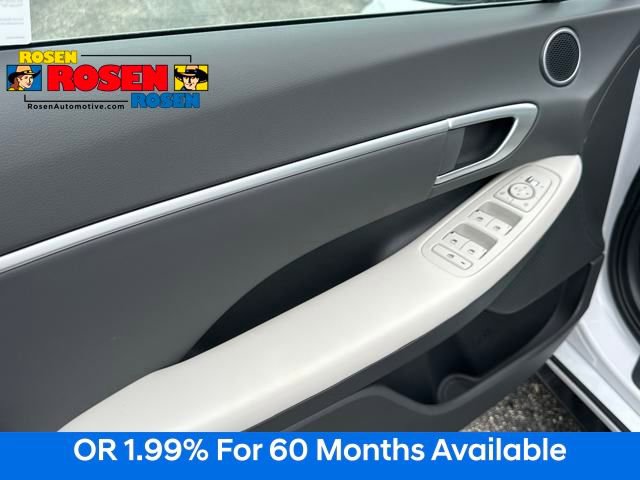 New 2025 Hyundai Sonata SEL image 10