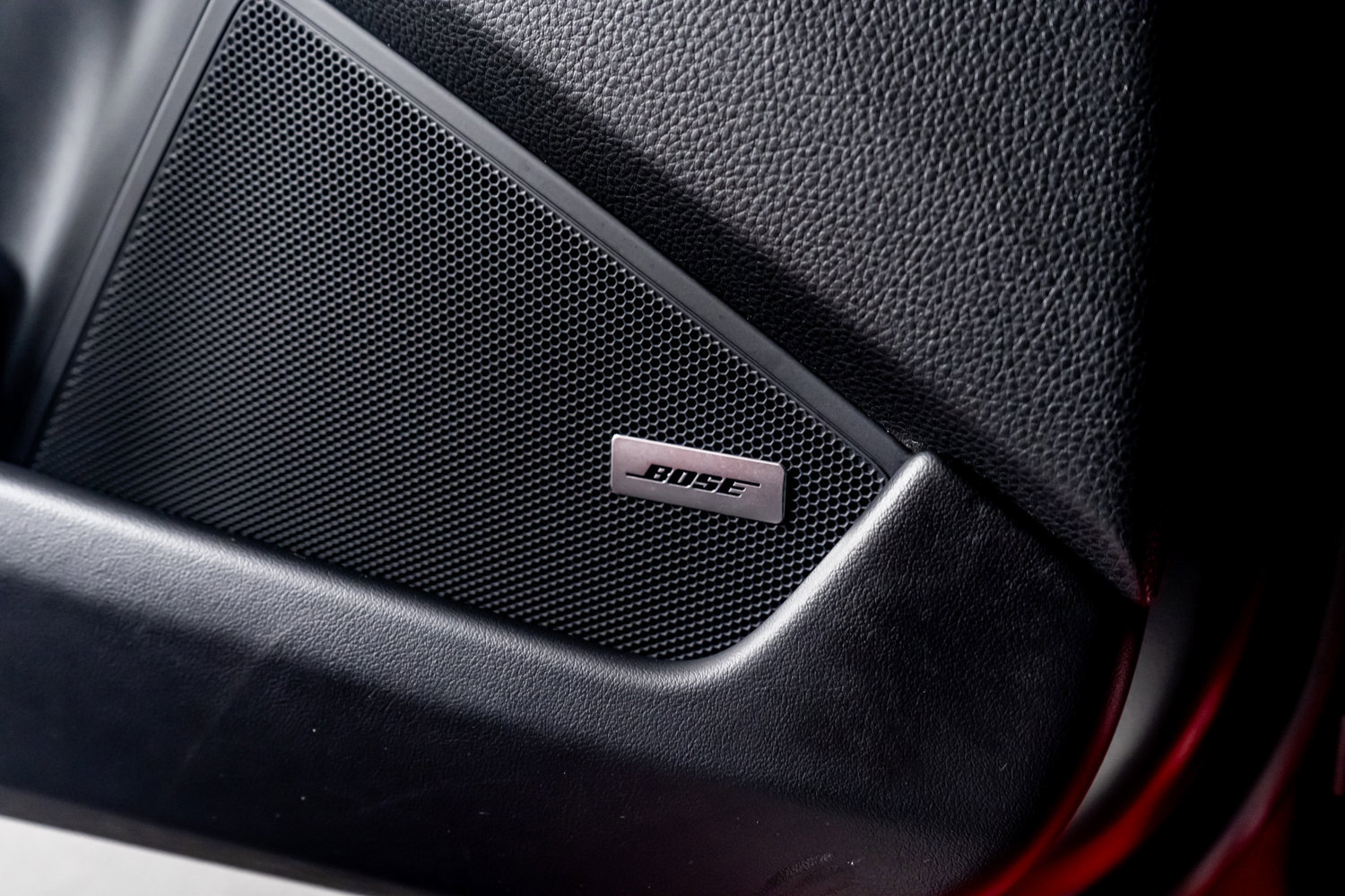 Used 2020 Porsche 911 Carrera 4S w/ Sport Package image 38