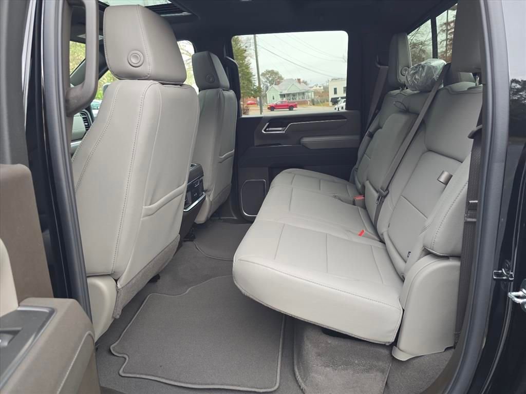 New 2026 GMC Sierra 2500 SLT w/ SLT Premium Package image 5