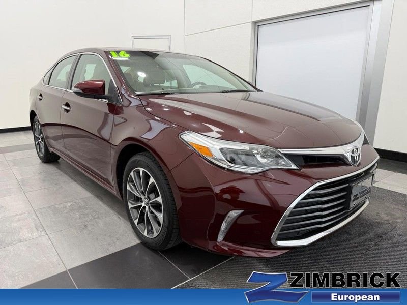 Used 2016 Toyota Avalon XLE Premium image 1