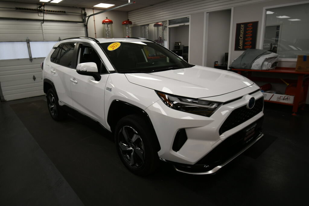 Certified 2023 Toyota RAV4 SE w/ Weather & Moonroof Package AWD/4WD image 2