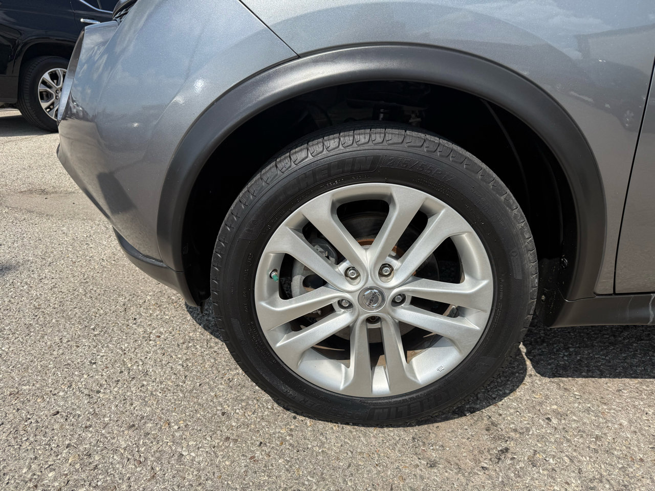 Used 2016 Nissan Juke S image 24