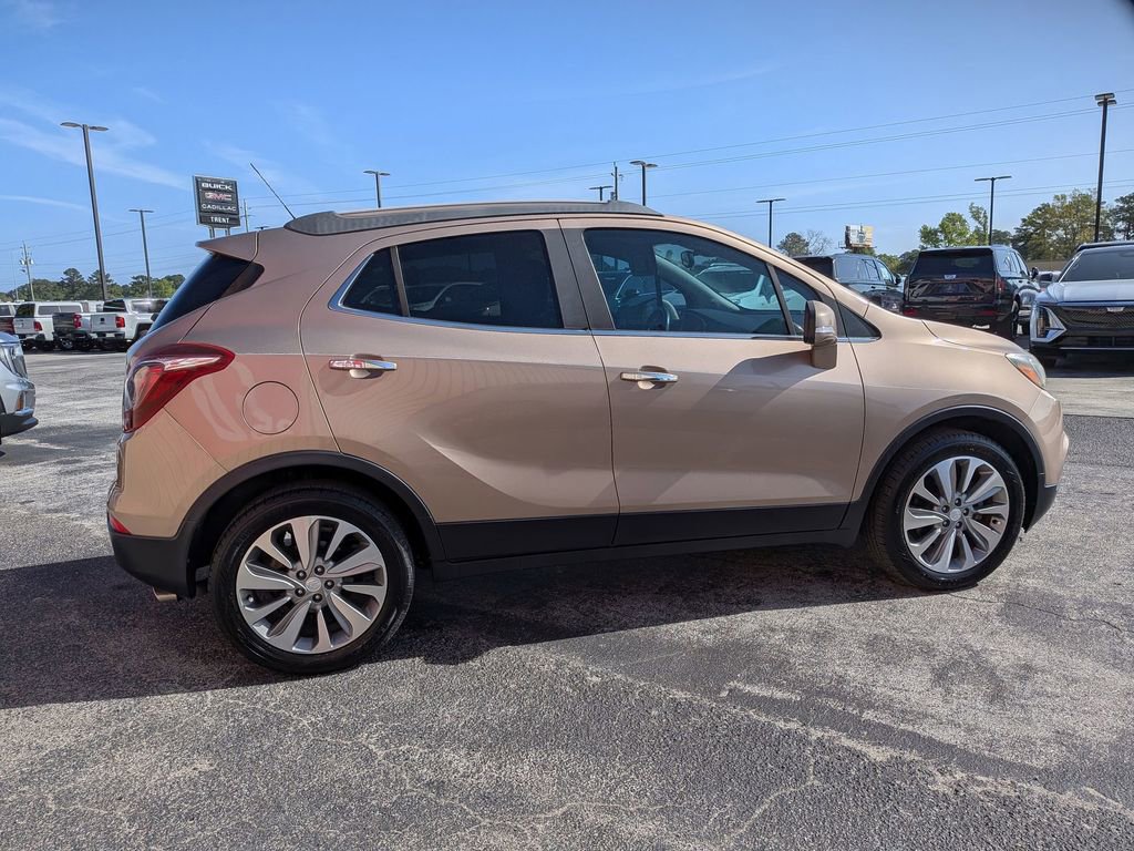 Used 2018 Buick Encore Preferred image 5