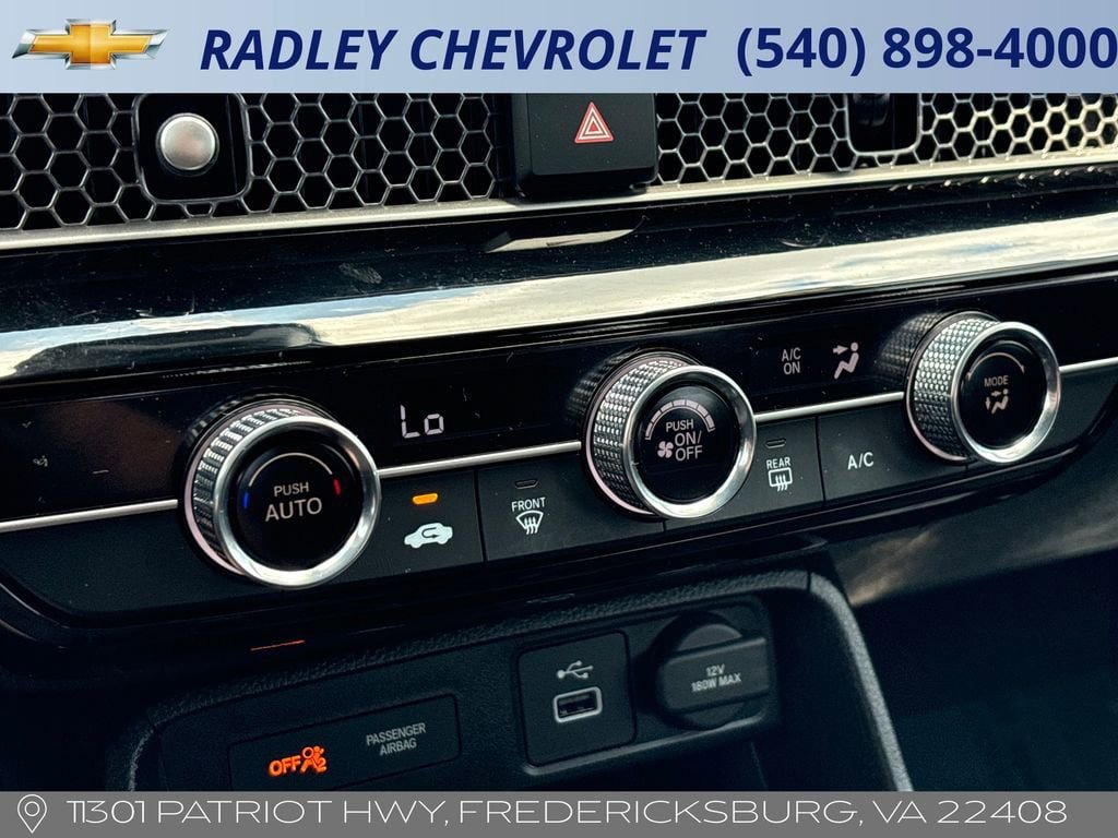 Used 2023 Honda Civic Sport image 10