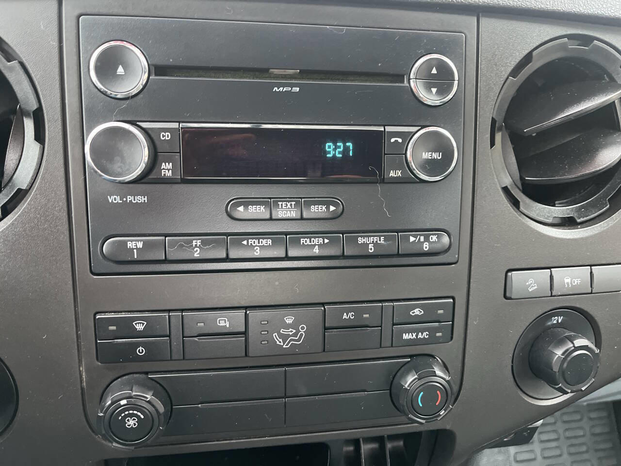 Used 2016 Ford F250 XL w/ Power Equipment Group image 22