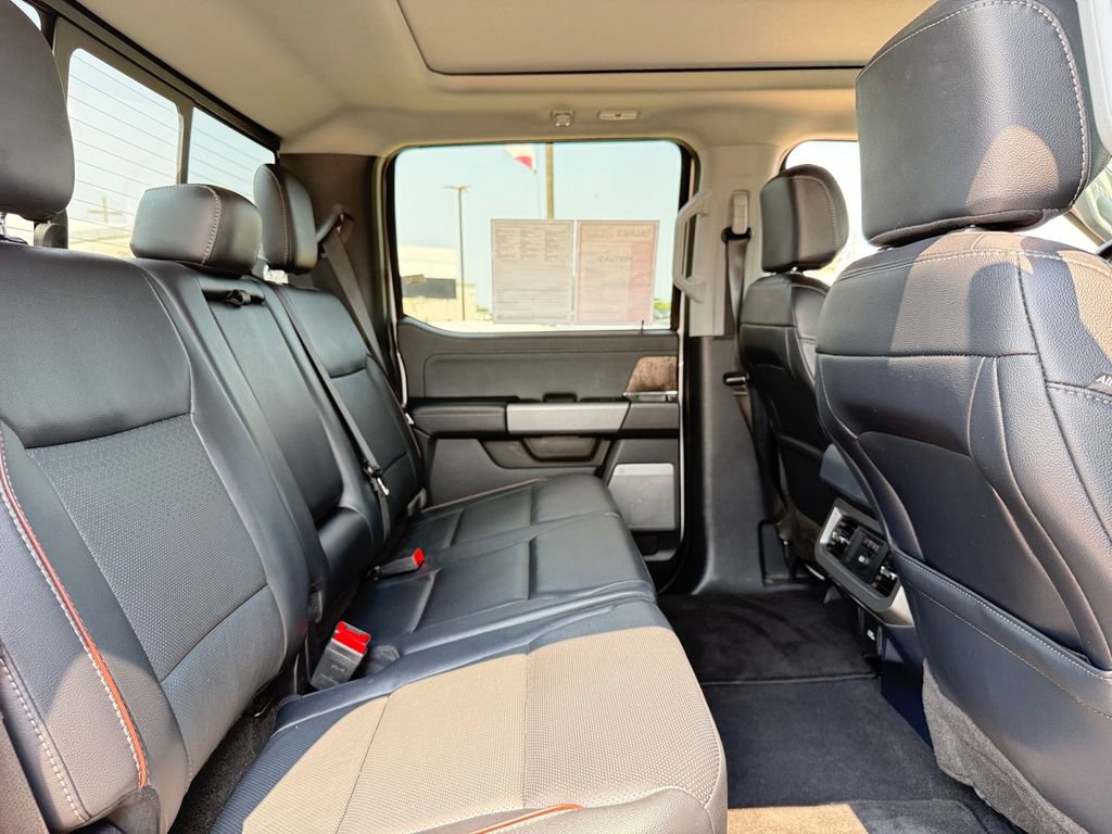 Used 2023 Ford F250 Lariat w/ Lariat Ultimate Package AWD/4WD image 42