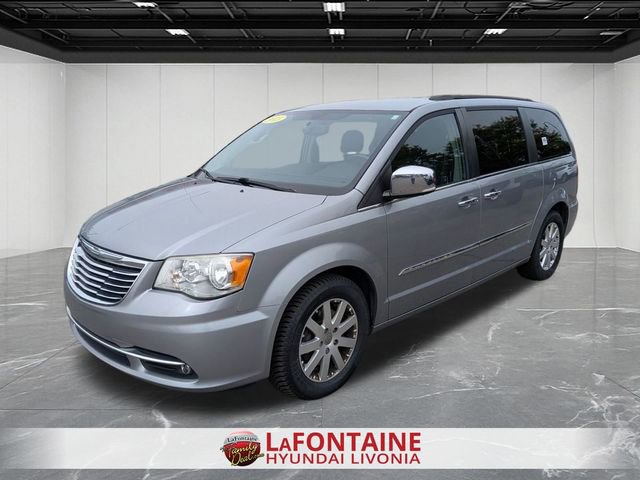 Used 2015 Chrysler Town & Country Touring-L w/ Driver Convenience Group