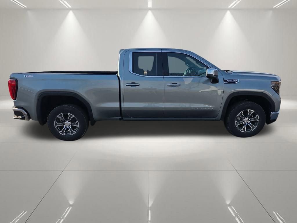 New 2026 GMC Sierra 1500 SLE image 8