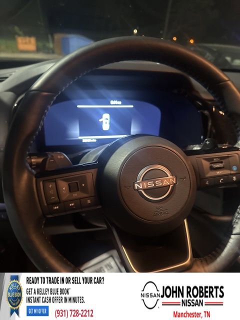 Used 2024 Nissan Pathfinder Platinum image 10