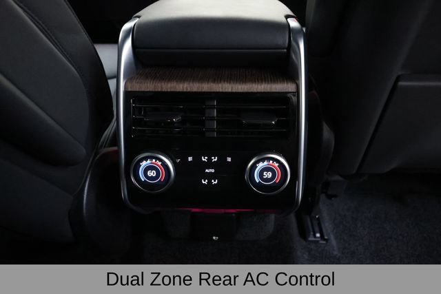 Used 2025 Land Rover Range Rover Long Wheelbase SE AWD/4WD image 42