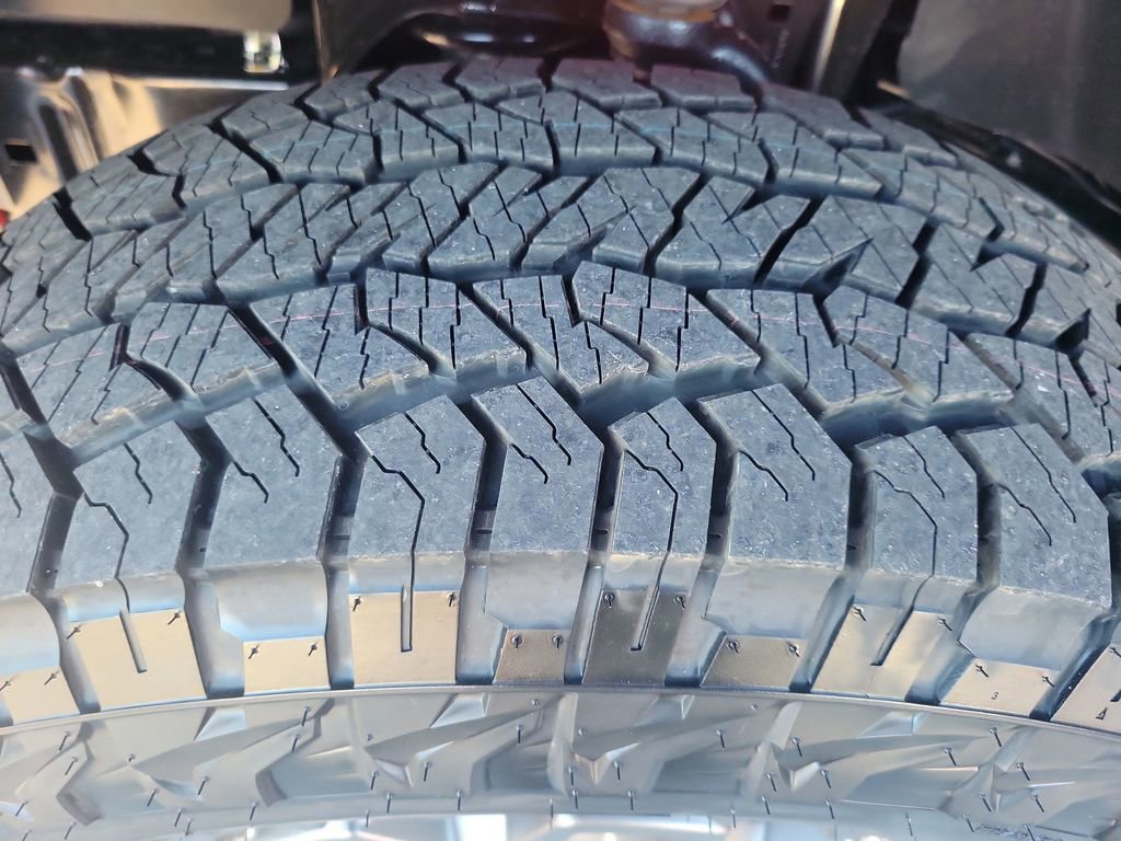 New 2026 Nissan Frontier PRO-4X w/ Pro Premium Package image 29