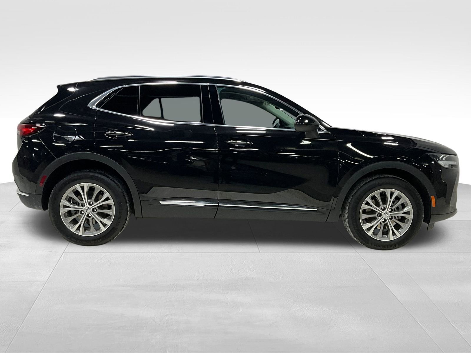 Used 2023 Buick Envision Preferred AWD/4WD image 3