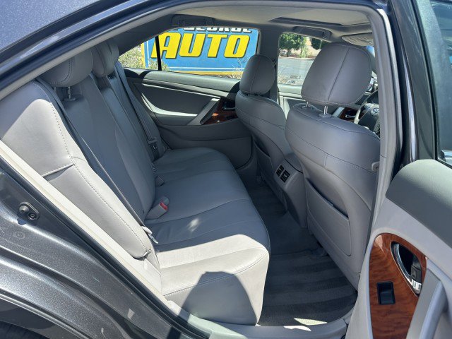 Used 2009 Toyota Camry XLE FWD image 16