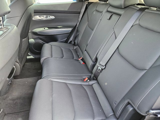 Used 2024 Genesis GV70 2.5T w/ Select Package AWD/4WD image 9