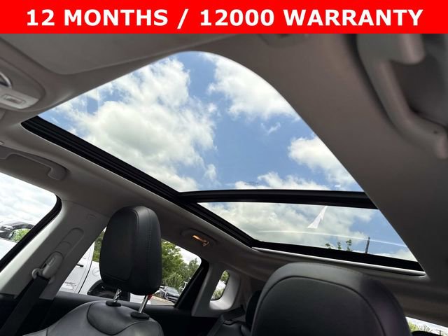Used 2018 Jeep Compass Limited w/ Navigation Group AWD/4WD image 16