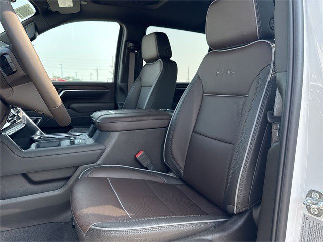 New 2025 GMC Sierra 2500 Denali w/ Denali Reserve Package image 11