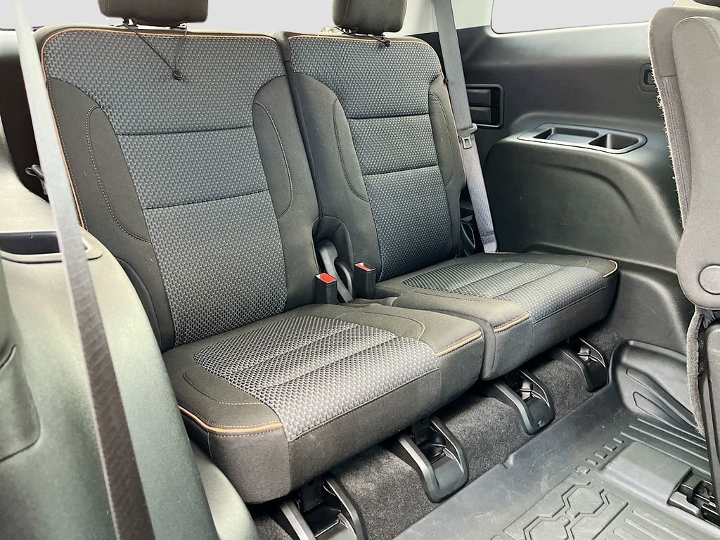 Used 2021 GMC Acadia AT4 AWD/4WD image 32