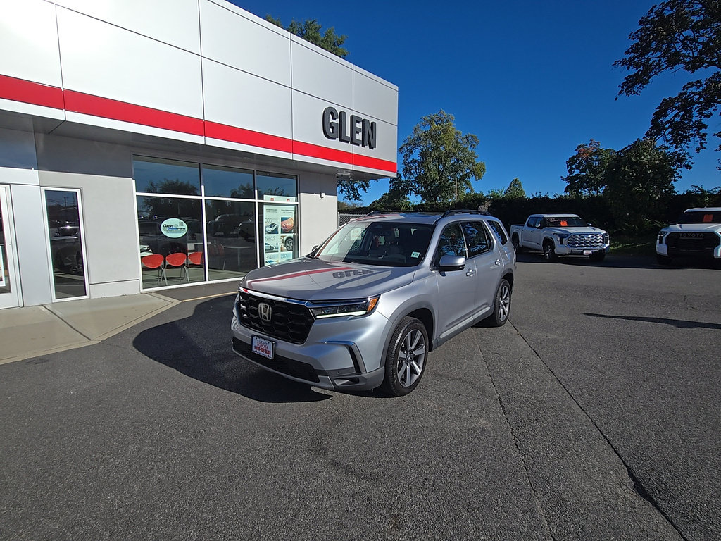 Used 2025 Honda Pilot Touring