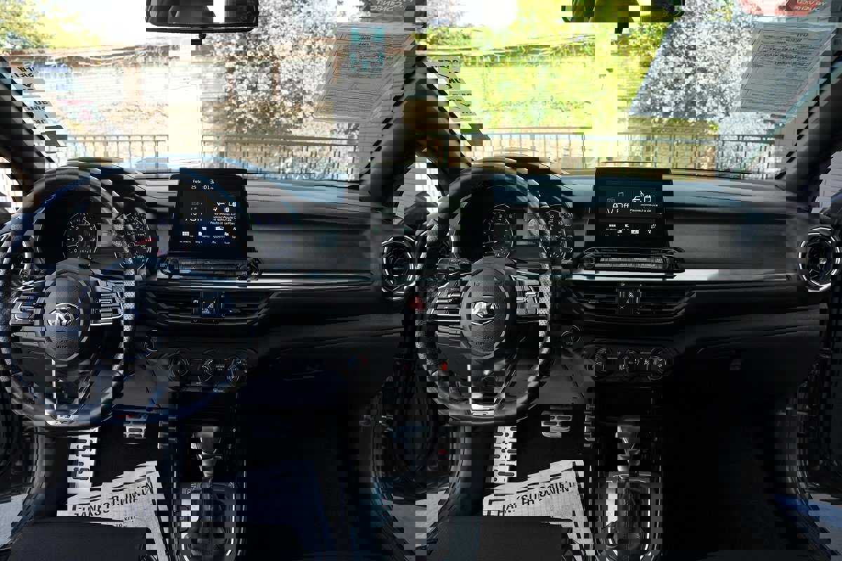 Used 2020 Kia Forte GT-Line w/ GT-Line Premium Package image 19