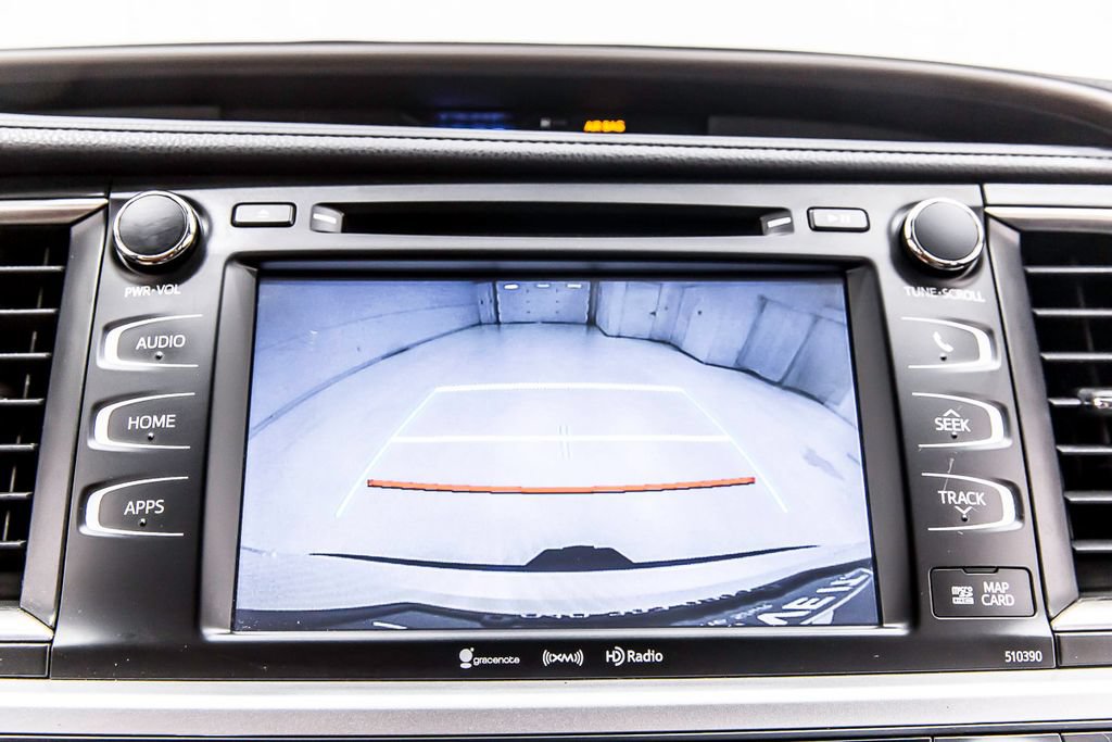 Used 2019 Toyota Highlander XLE AWD/4WD image 14